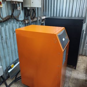 Установка источника бесперебойного питания Makelsan Boxer мощностью 120 кВА для защиты компьютерного томографа для «Второй городской больницы» Минздрава Чувашии