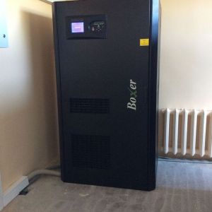 Установка источника бесперебойного питания Makelsan Boxer мощностью 160 кВА для защиты компьютерного томографа для Амурской областной клинической больницы