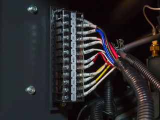 Дизельный генератор Toyo TKV-14TBS